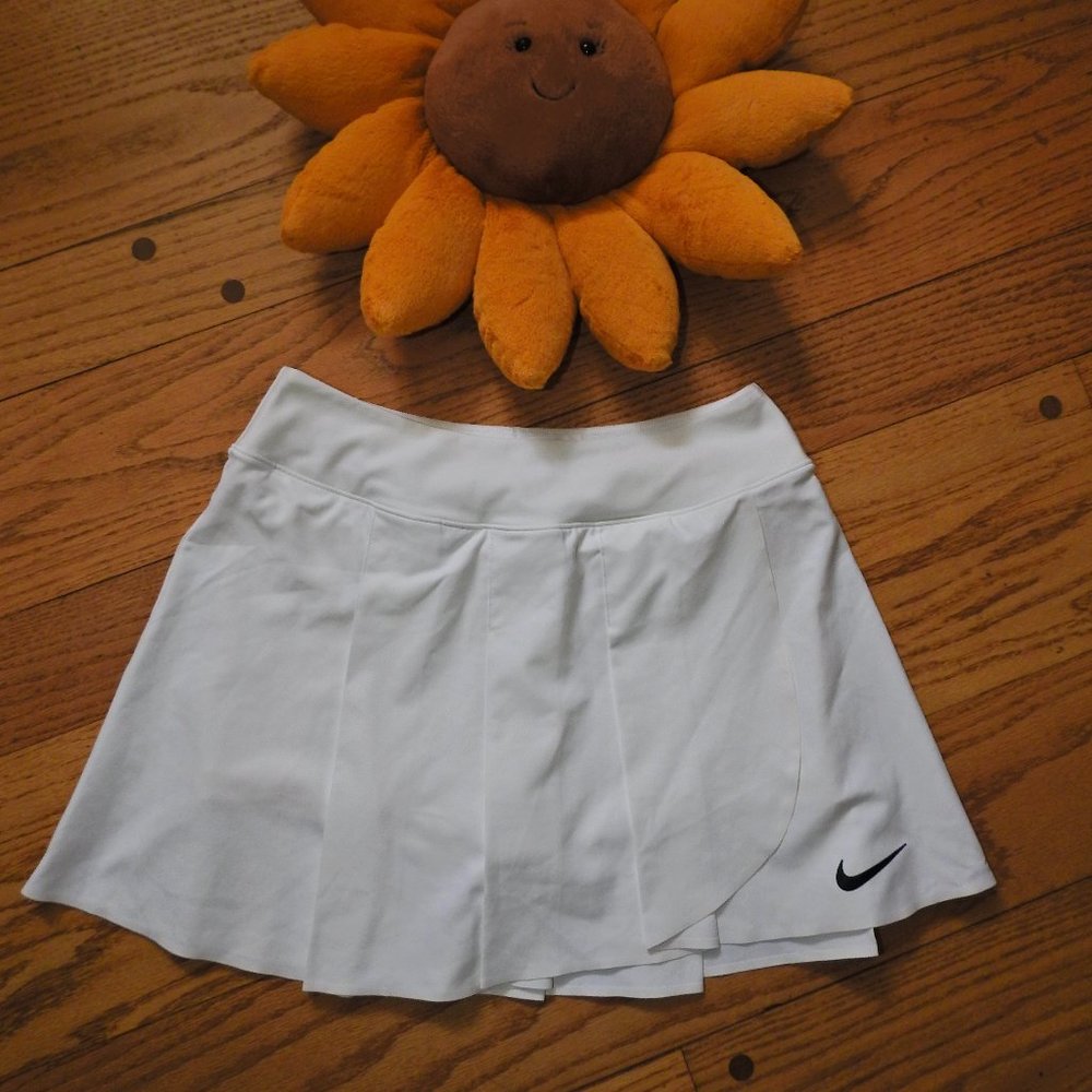 Nike Dry FIt Skort Small Long
